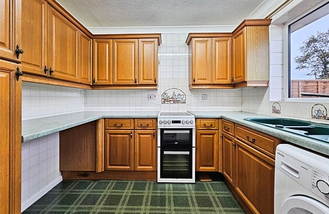 2 bedroom bungalow for sale - Oakwood Close, Kirby Cross, Frinton-on-Sea, Essex, CO13 - Property View 3