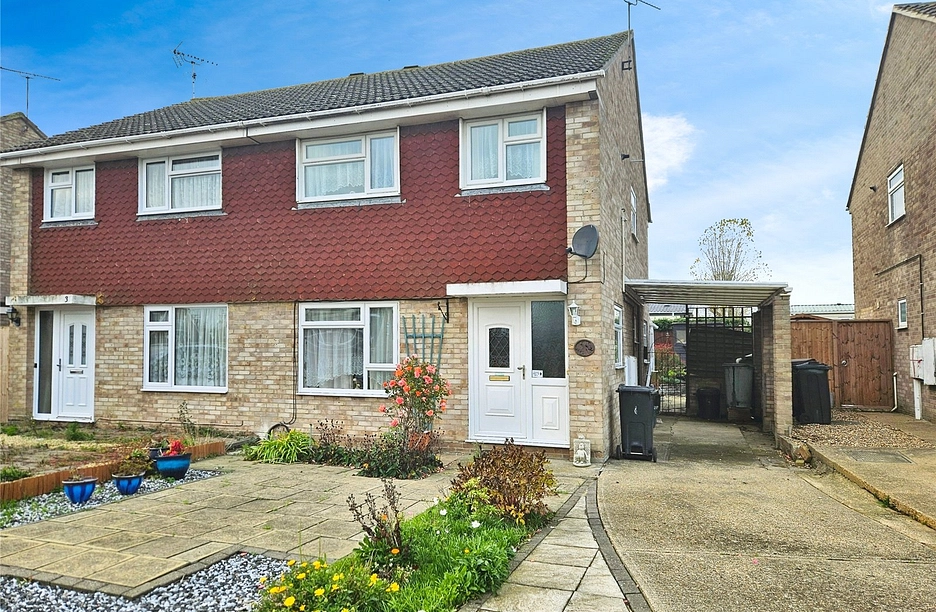 3 bedroom house for sale - Chingford Avenue, Clacton-on-Sea, Essex, CO15 - Property View 1