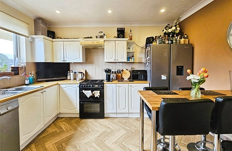 3 bedroom house for sale - Burrs Road, Clacton-on-Sea, Essex, CO15 - Property View 3