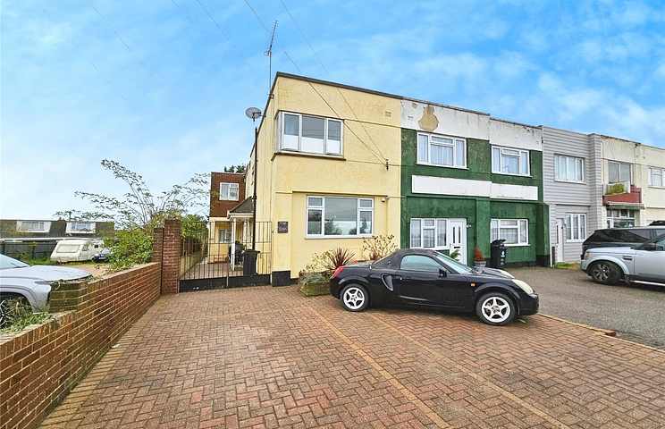 3 bedroom house for sale - Burrs Road, Clacton-on-Sea, Essex, CO15