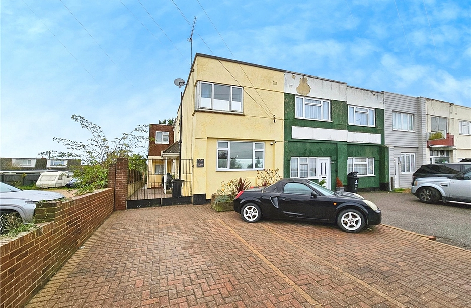 3 bedroom house for sale - Burrs Road, Clacton-on-Sea, Essex, CO15 - Property View 1