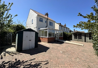 3 bedroom house for sale - St. Osyth Road, Clacton-on-Sea, Essex, CO15 - Property View 1