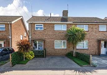 4 bedroom house for sale - Melbourne Road, Clacton-on-Sea, Essex, CO15 - Property View 1
