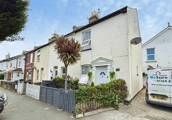 2 bedroom house for sale - Alton Park Road, Clacton-on-Sea, Essex, CO15 - Property View 1