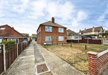 3 bedroom maisonette for sale - Wash Lane, Clacton-on-Sea, Essex, CO15 - Property View 1
