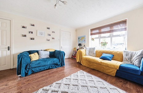 3 bedroom house for sale - Kestrel Drive, Crewe, Cheshire, CW1 - Property View 2