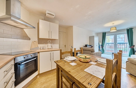 2 bedroom apartment for sale - Delamere Court, St. Marys Street, Crewe, Cheshire, CW1 - Property View 2