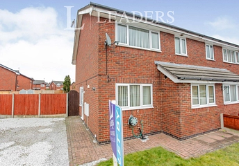 3 bed house for rent in Sandhurst Avenue, Wistaston, Crewe, CW2