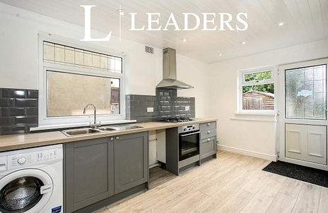 3 bedroom semi detached to rent - Prince Edward Street, CW5 - Property View 2