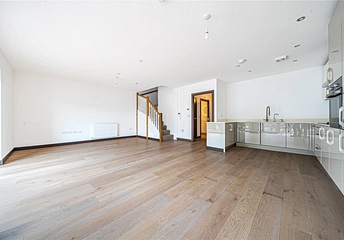 2 bedroom apartment to rent - Darlington House, Merlin Drive, Fletton Quays, Peterborough, PE2 - Property View 1