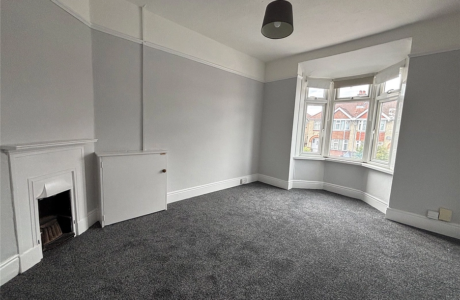2 bedroom apartment to rent - Burgess Road, Southampton, SO16 - Property View 1