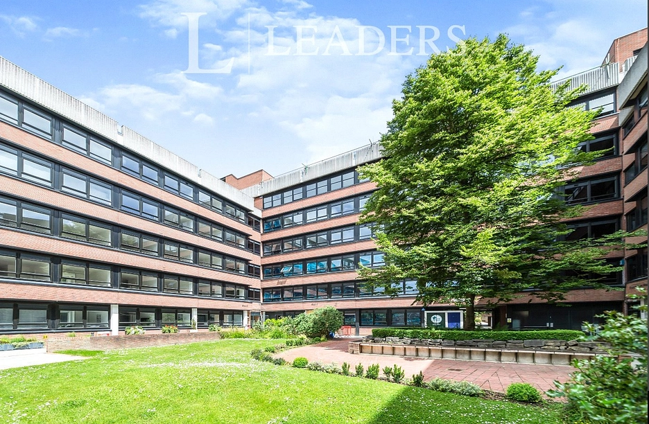 1 bedroom apartment to rent - Wood Street, East Grinstead, West Sussex, RH19 - Property View 1