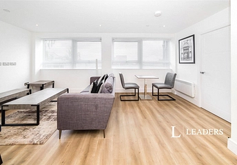 1 bedroom apartment to rent - Wood Street, East Grinstead, West Sussex, RH19 - Property View 1