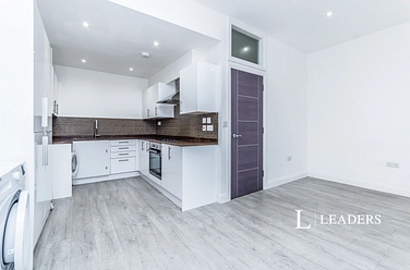 2 bedroom apartment to rent - Mitcham Road, Croydon, CR0