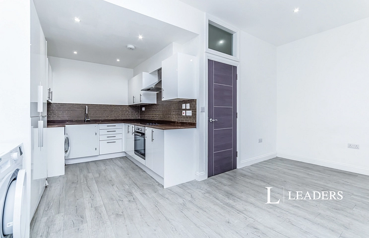 2 bedroom apartment to rent - Mitcham Road, Croydon, CR0