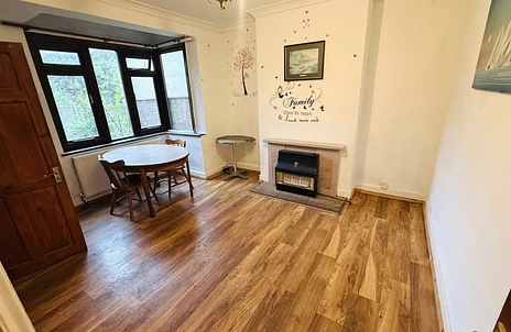 house to rent - Spencer Road, Mitcham, CR4 - Property View 2