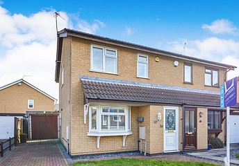 3 bedroom house to rent - Beardmore Close, Oakwood, Derby, DE21 - Property View 1