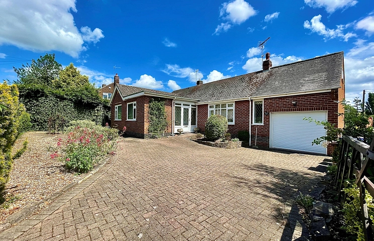 4 bedroom bungalow to rent - The Ridings, Ockbrook, DE72