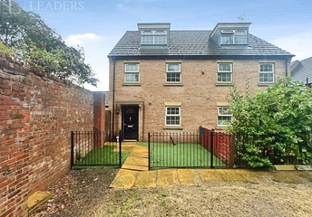 3 bed house for rent in Baseball Drive, Derby, Derbyshire, DE23