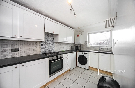 6 bedroom house to rent - Elm Park Close, Houghton Regis, Dunstable, LU5 - Property View 2