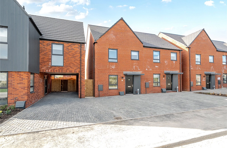 3 bedroom house to rent - Elder Drive, Houghton Regis, Dunstable, Bedfordshire, LU5 - Property View 1