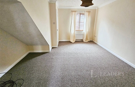 2 bedroom house for sale - Hucklow Court, Oakwood, Derby, DE21 - Property View 2