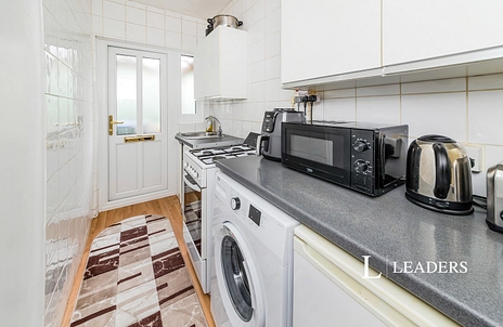 2 bedroom apartment to rent - London Road, East Grinstead, RH19 - Property View 3