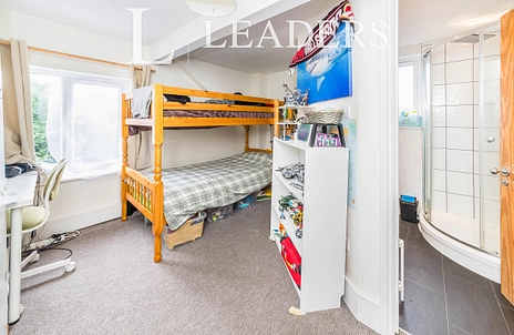 4 bedroom house to rent - Cantelupe Road, RH19 - Property View 3