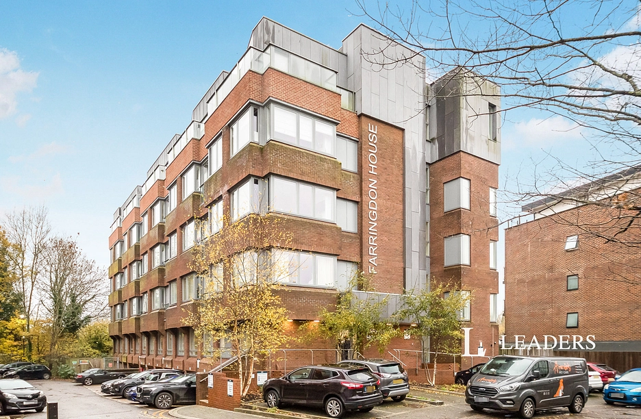 1 bedroom apartment to rent - Wood Street, East Grinstead, West Sussex, RH19 - Property View 1