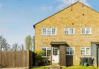 1 bedroom house to rent - Maple Drive, East Grinstead, West Sussex, RH19 - Property View 1