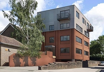1 bedroom apartment to rent - London Road, East Grinstead, West Sussex, RH19 - Property View 1