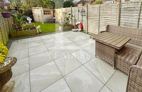 2 bedroom house for sale - Russet Gardens, Emsworth, West Sussex, PO10 - Property View 3