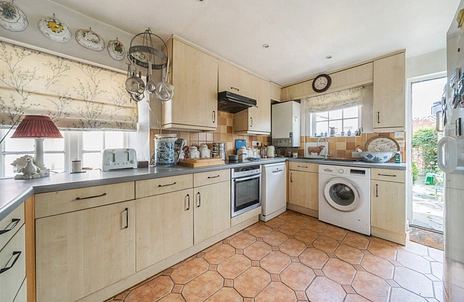 3 bedroom cottage for sale - The Square, Westbourne, Emsworth, West Sussex, PO10 - Property View 3