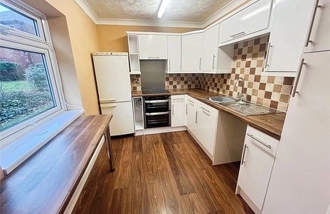 2 bedroom apartment for sale - Horndean Road, Emsworth, Hampshire, U.K, PO10 - Property View 3