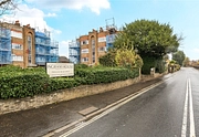 3 bedroom apartment for sale - Park Road, Hampton Wick, Kingston upon Thames, KT1 - Property View 3