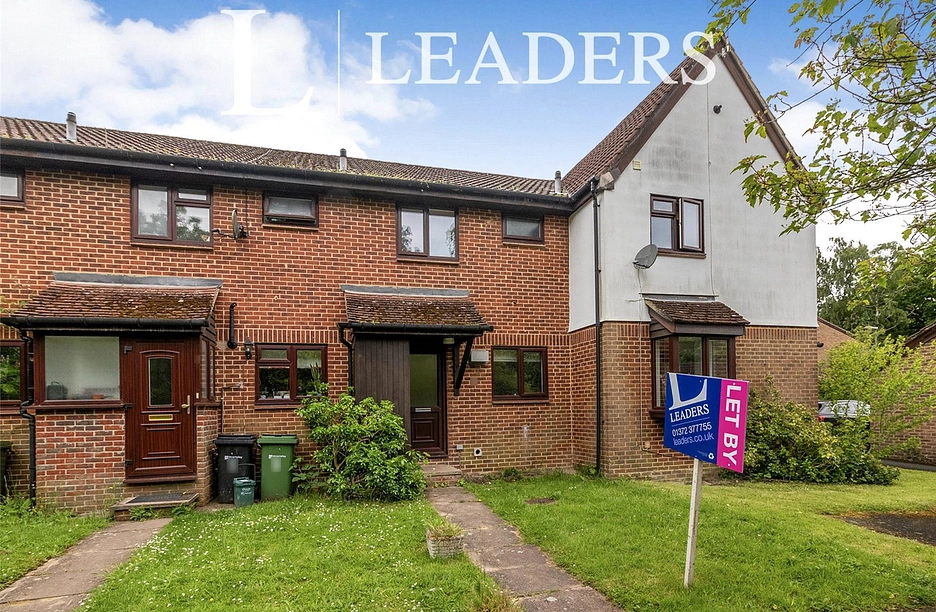 2 bedroom house for sale - Honeysuckle Lane, North Holmwood, Dorking, Surrey, RH5 - Property View 1