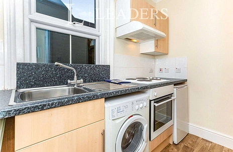 1 bedroom studio for sale - Reigate Road, Reigate, Surrey, RH2 - Property View 3