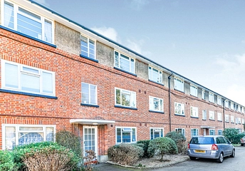 2 bedroom apartment for sale - Wilmer Crescent, Kingston Upon Thames, KT2 - Property View 1