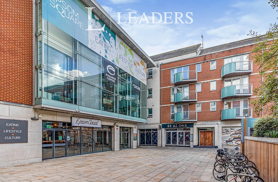 2 bedroom apartment to rent - The Oaks Square, Epsom, KT19 - Property View 1