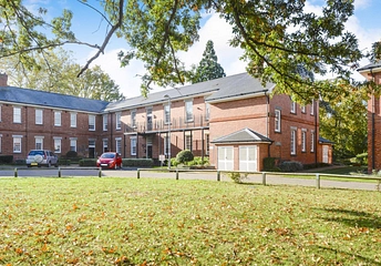 2 bedroom apartment to rent - Dartford Court, Glanville Way, Epsom, KT19 - Property View 1