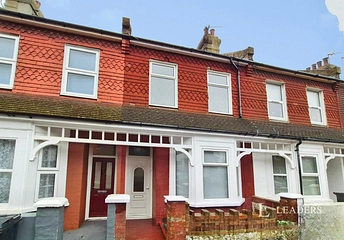 2 bed house for rent in Winchcombe Road, Eastbourne, BN22