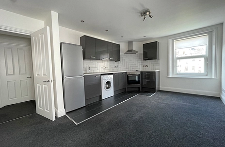 2 bedroom apartment to rent - Wilmington Square, Eastbourne, BN21 - Property View 2