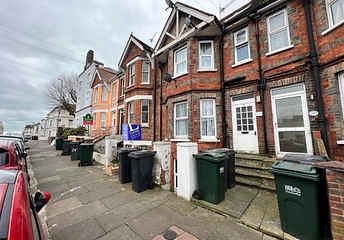 1 bed flat/apartment for rent in Bourne Street, Eastbourne, BN21