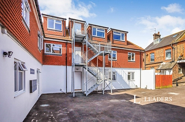 1 bedroom apartment to rent - Commercial Road, Eastbourne, BN21