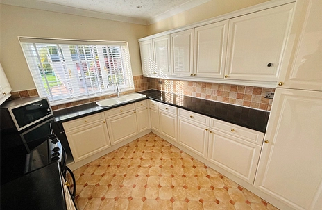 2 bedroom house to rent - Nest Potmans Lane, Bexhill-on-Sea, TN39 - Property View 3