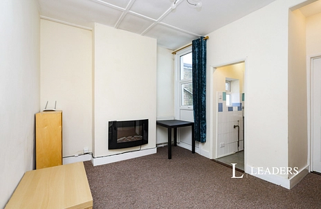 1 bedroom apartment to rent - Dursley Road, Eastbourne, East Sussex, BN22 - Property View 2