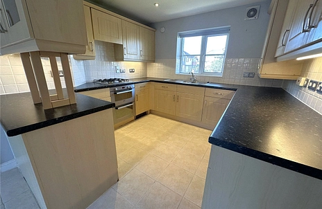 4 bedroom house to rent - Eugene Way, Eastbourne, East Sussex, BN23 - Property View 3