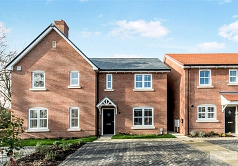 3 bedroom house to rent - Russell Place, Stone Cross, Pevensey, East Sussex, BN24 - Property View 1