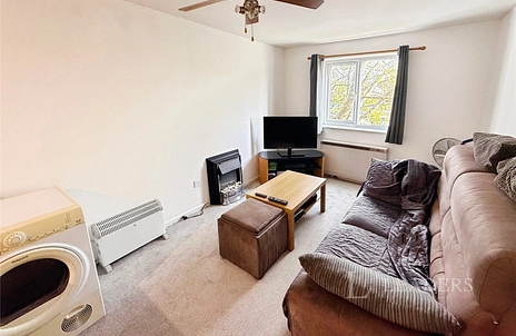 1 bedroom apartment to rent - Stratford Place, SO50 - Property View 2