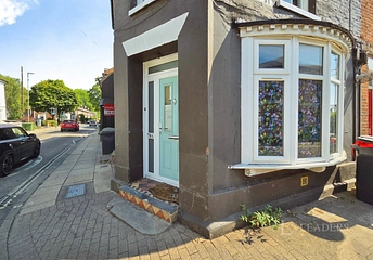 property for rent in North Walls, Winchester, Hampshire, SO23